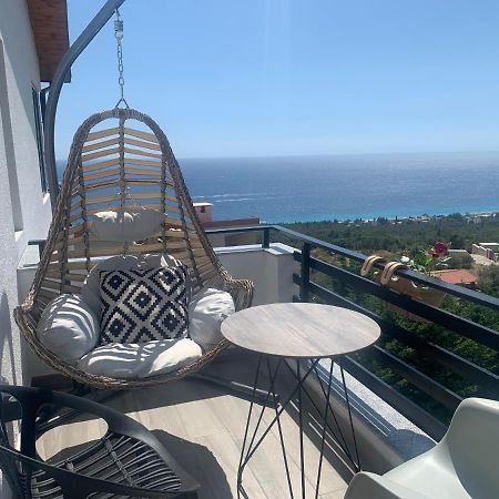 Hotel Natali Dhërmi Екстериор снимка