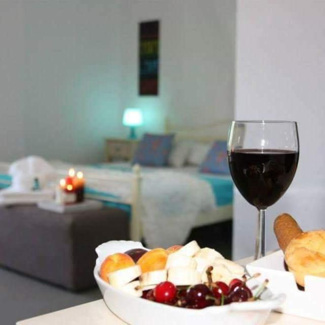 Hotel Natali Dhërmi Екстериор снимка