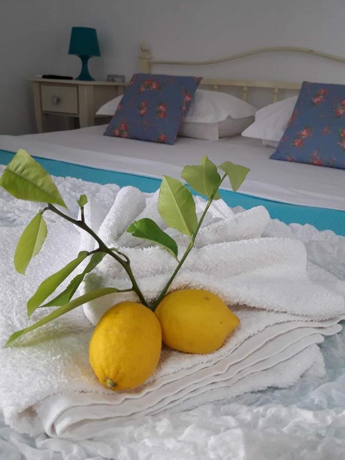 Hotel Natali Dhërmi Екстериор снимка