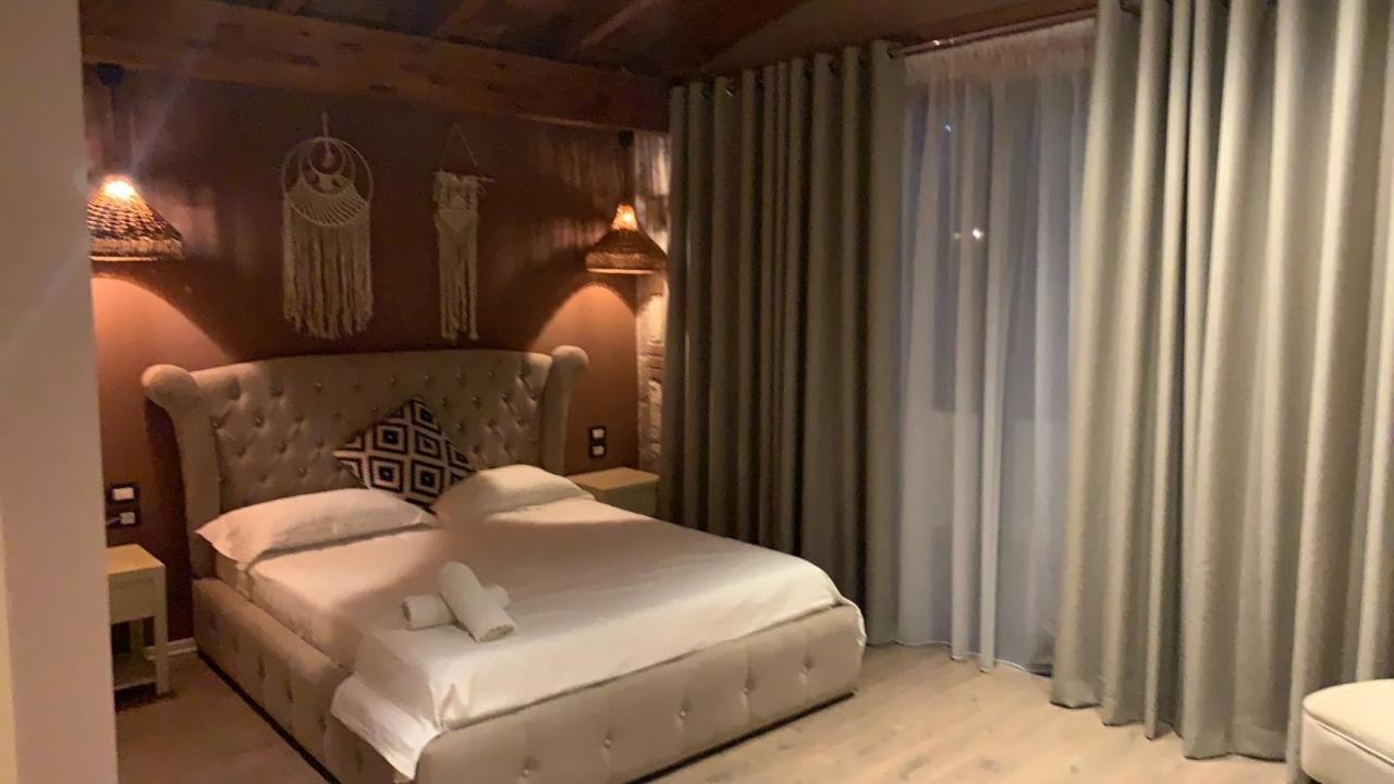 Hotel Natali Dhërmi Екстериор снимка