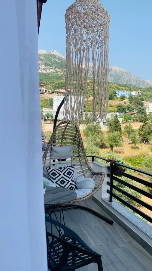 Hotel Natali Dhërmi Екстериор снимка