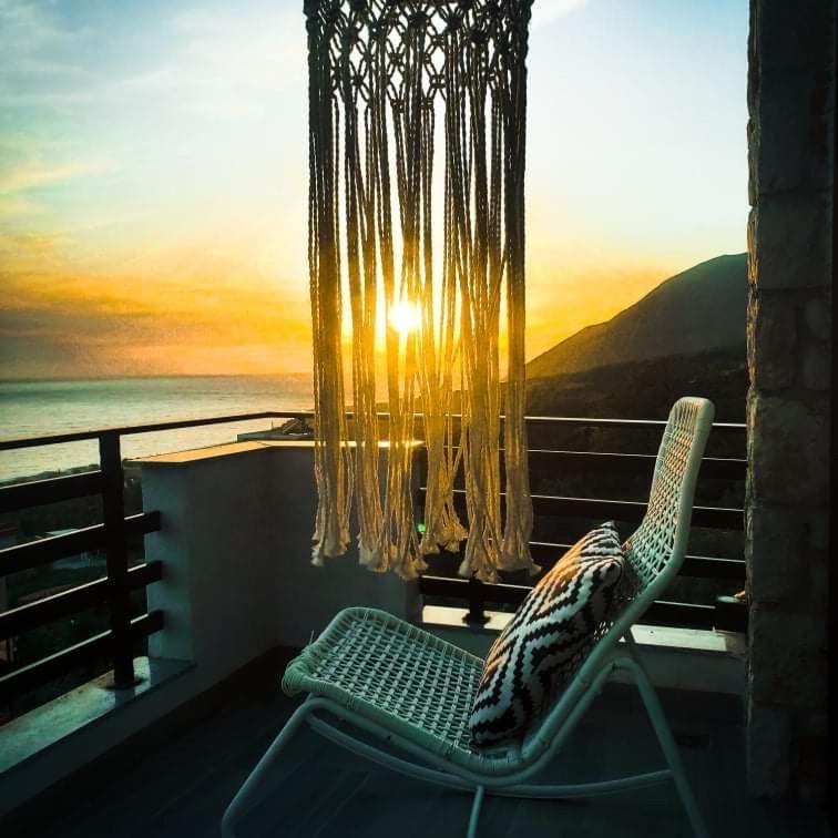 Hotel Natali Dhërmi Екстериор снимка
